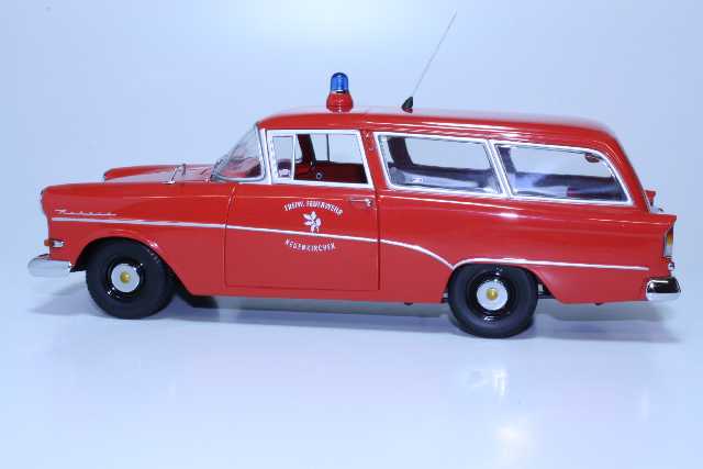 Opel Rekord P Caravan Feuerwehr Neuenkirchen Punainen